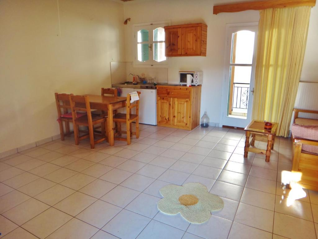Lefkothea Apartments Frinion Екстер'єр фото